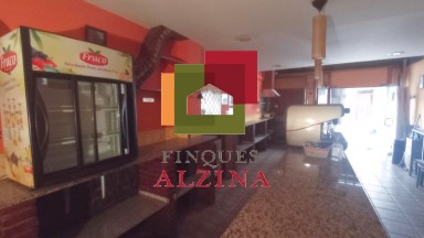 ¡No pierdas la oportunidad de adquirir este increíble local en venta!