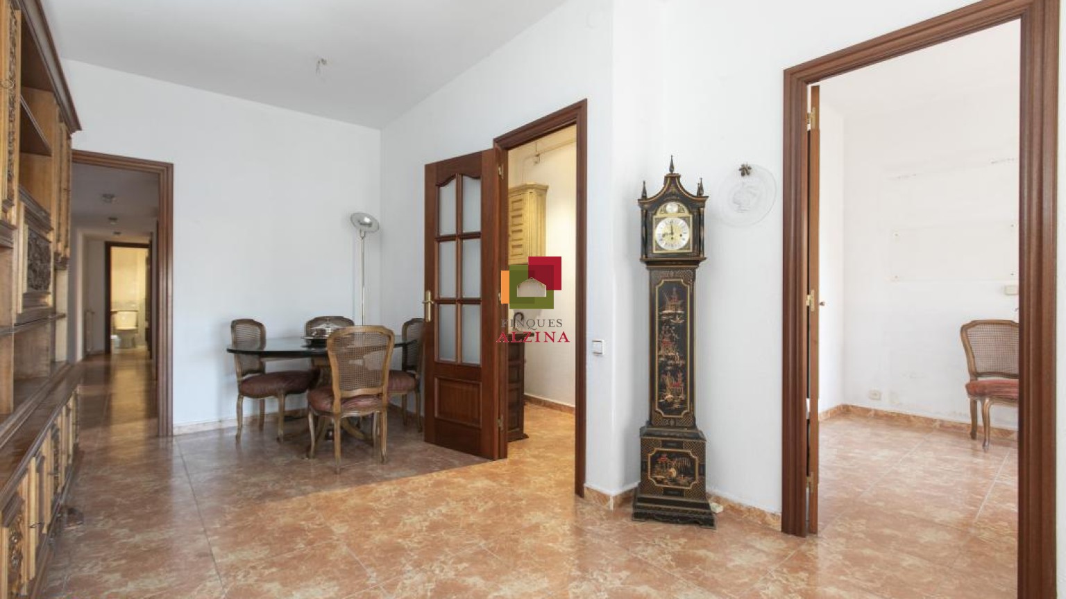 "Fantàstic pis en venda a Esplugues, situat en l'exclusiva zona del Gall"
