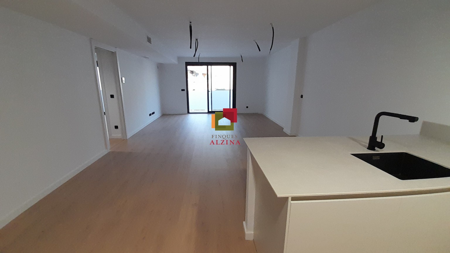 ¡Exclusivo  DUPLEX  en promoción   de Obra Nueva, a un Paso de Barcelona!