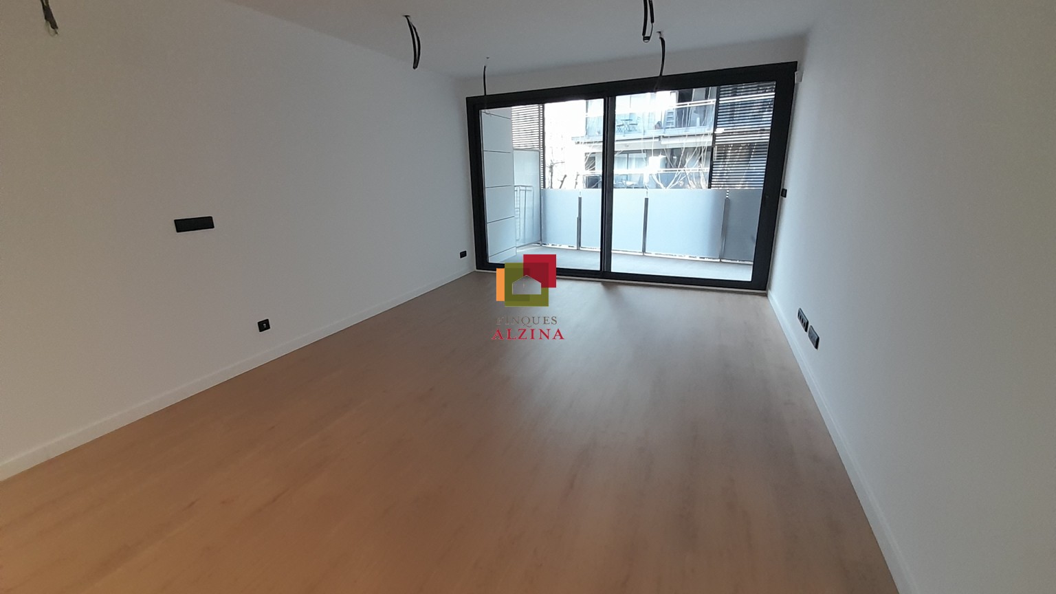 ¡Exclusivo  DUPLEX  en promoción   de Obra Nueva, a un Paso de Barcelona!