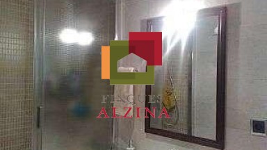 ¡Estupendo ÁTICO en venta de 201m2 en Cornella!