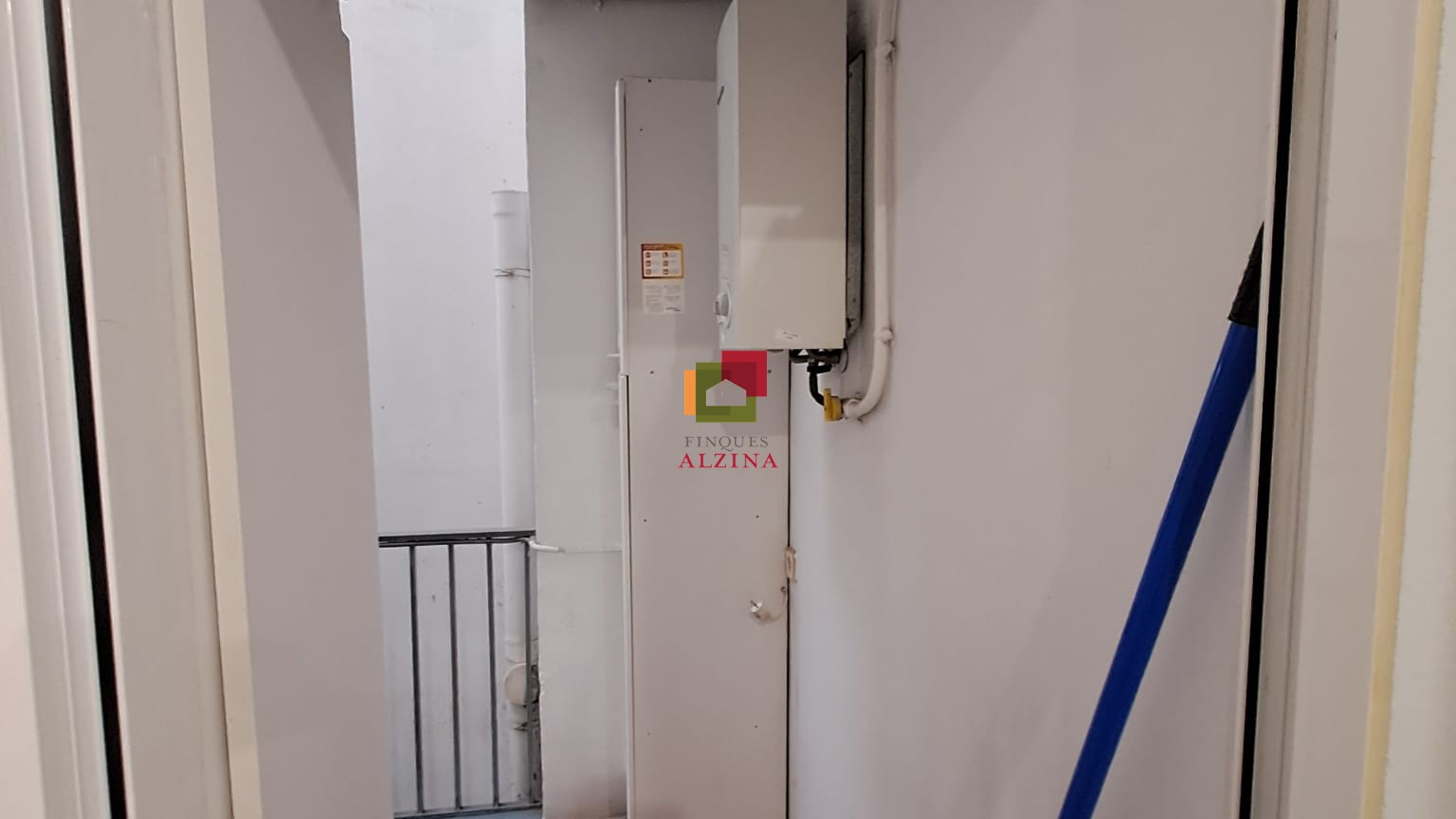 Vivienda familiar con potencial en excelente zona