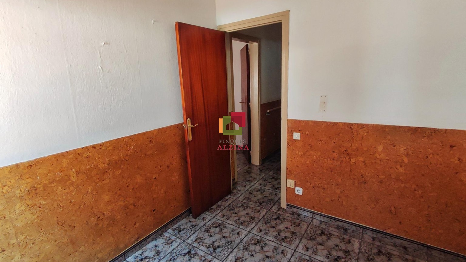 Vivienda con extraordinario patio