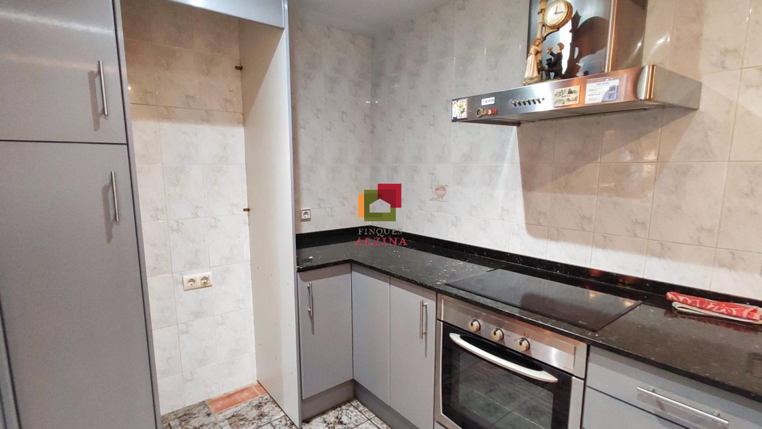 Vivienda con extraordinario patio