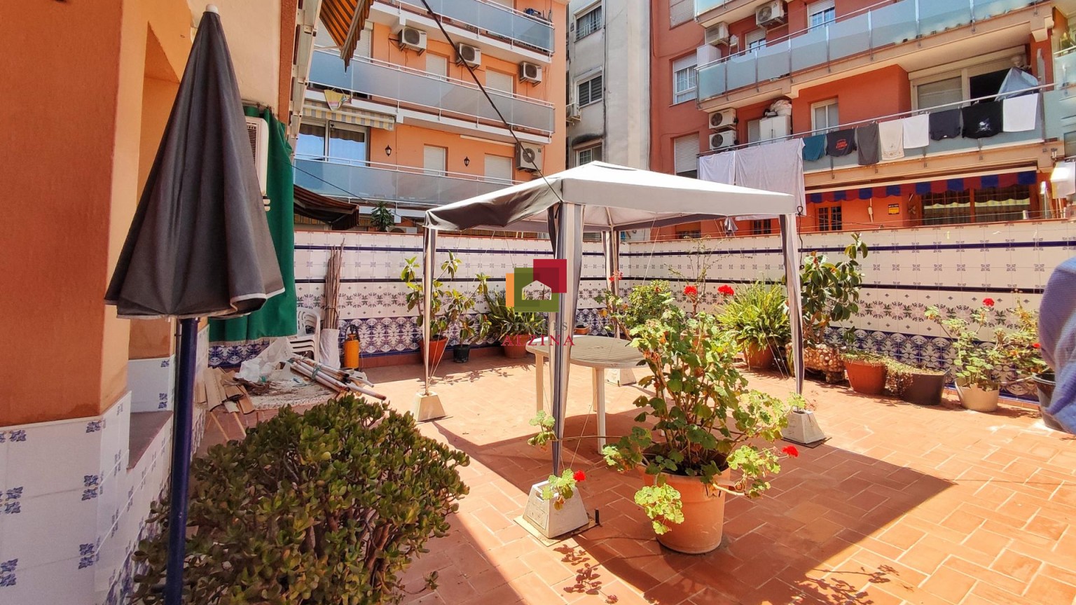 Vivienda con extraordinario patio