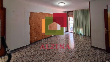 Vivienda con extraordinario patio