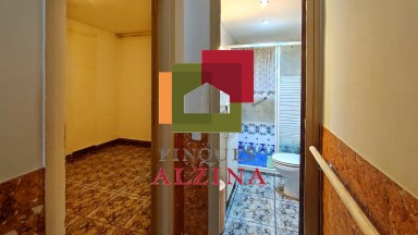 Vivienda con extraordinario patio