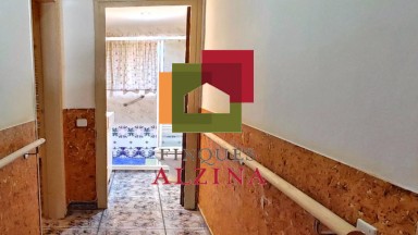 Vivienda con extraordinario patio