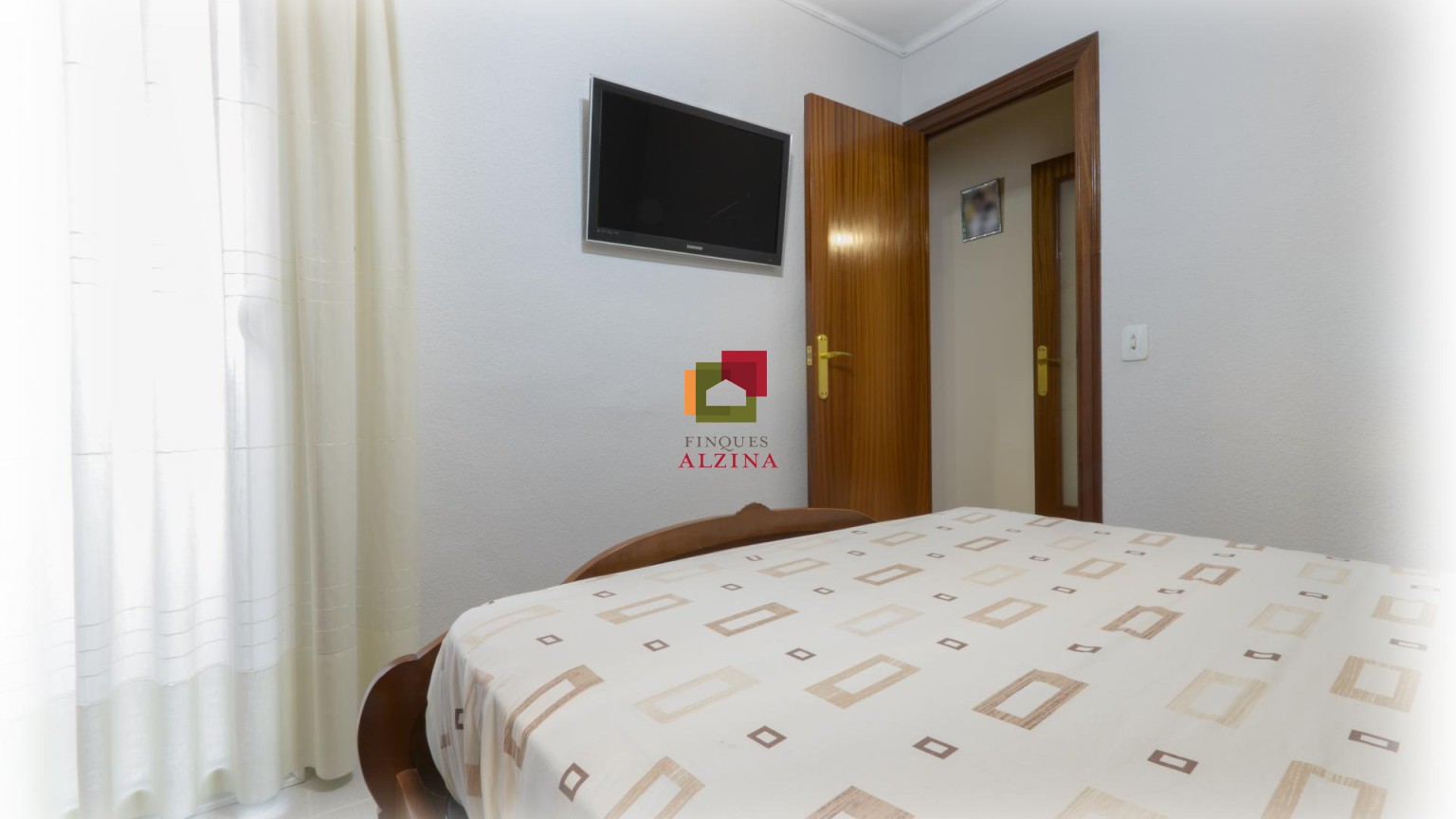 Ático con terraza en venta