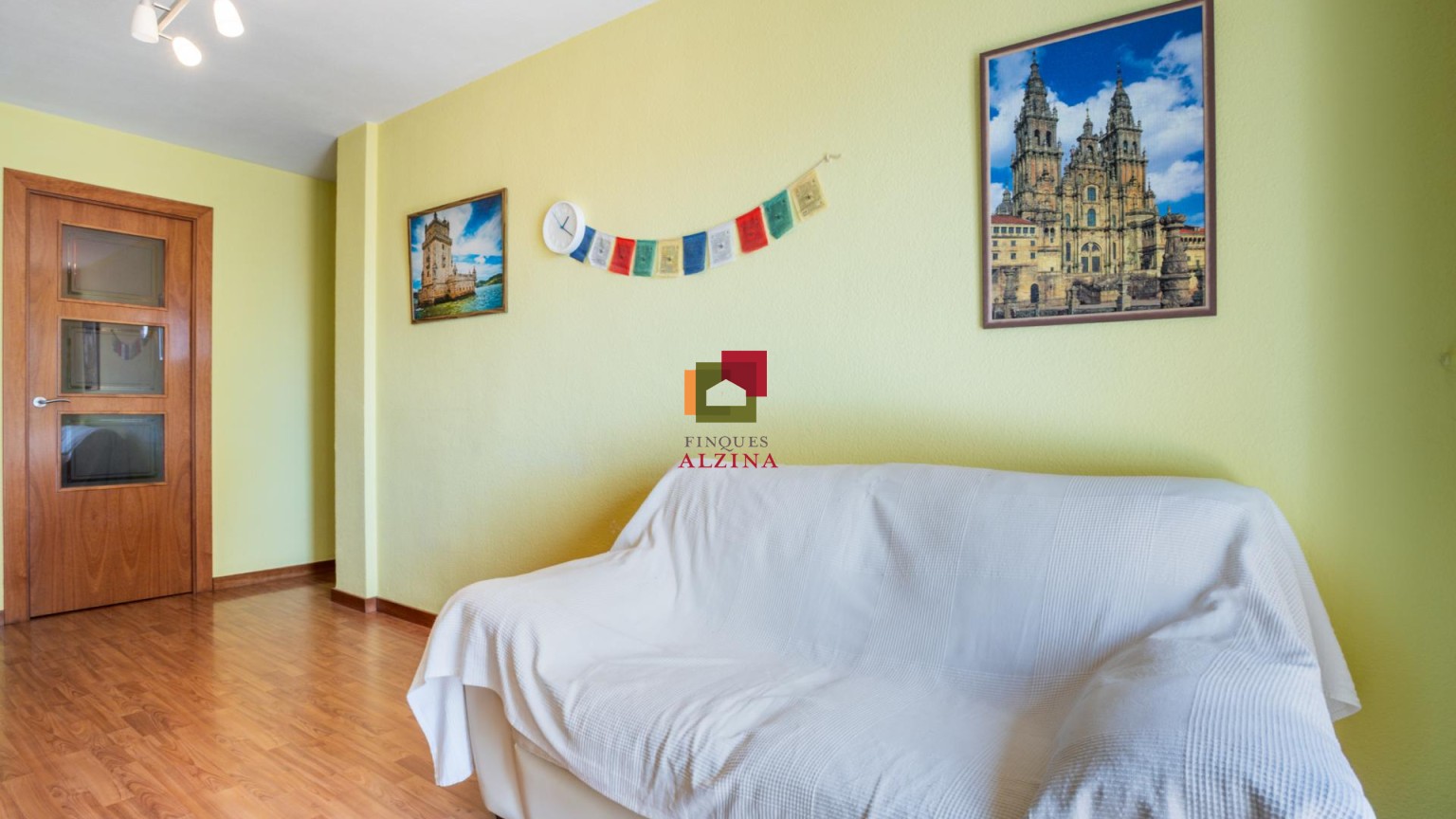 DONDE LA LUZ TE DA LA BIENVENIDA CADA DÍA.