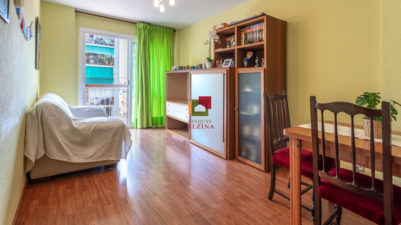 DONDE LA LUZ TE DA LA BIENVENIDA CADA DÍA.