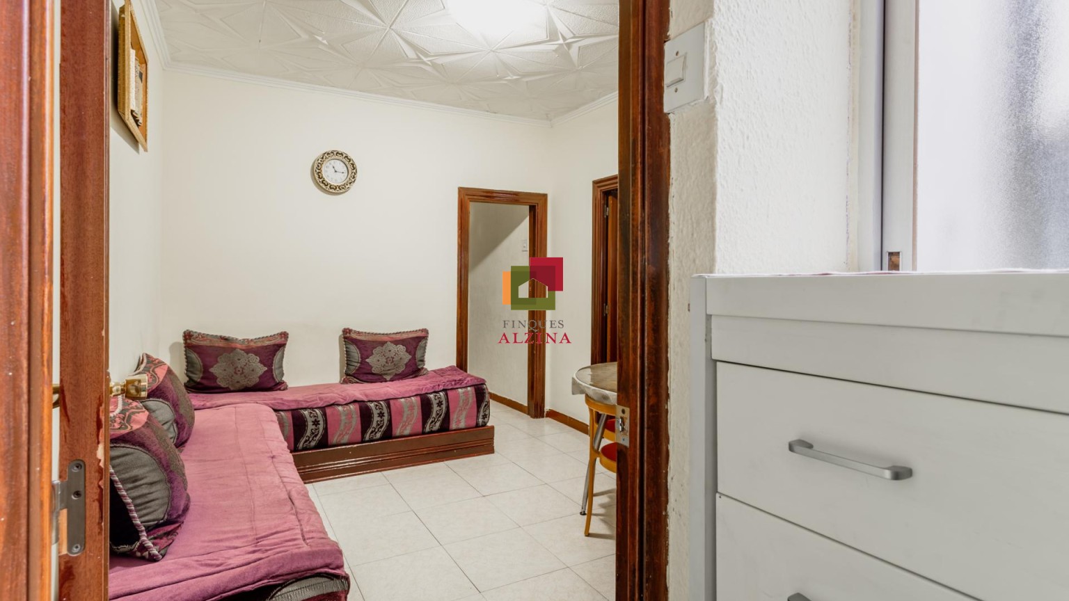 UN HOGAR QUE ENAMORA POR SU LUZ Y CALIDEZ