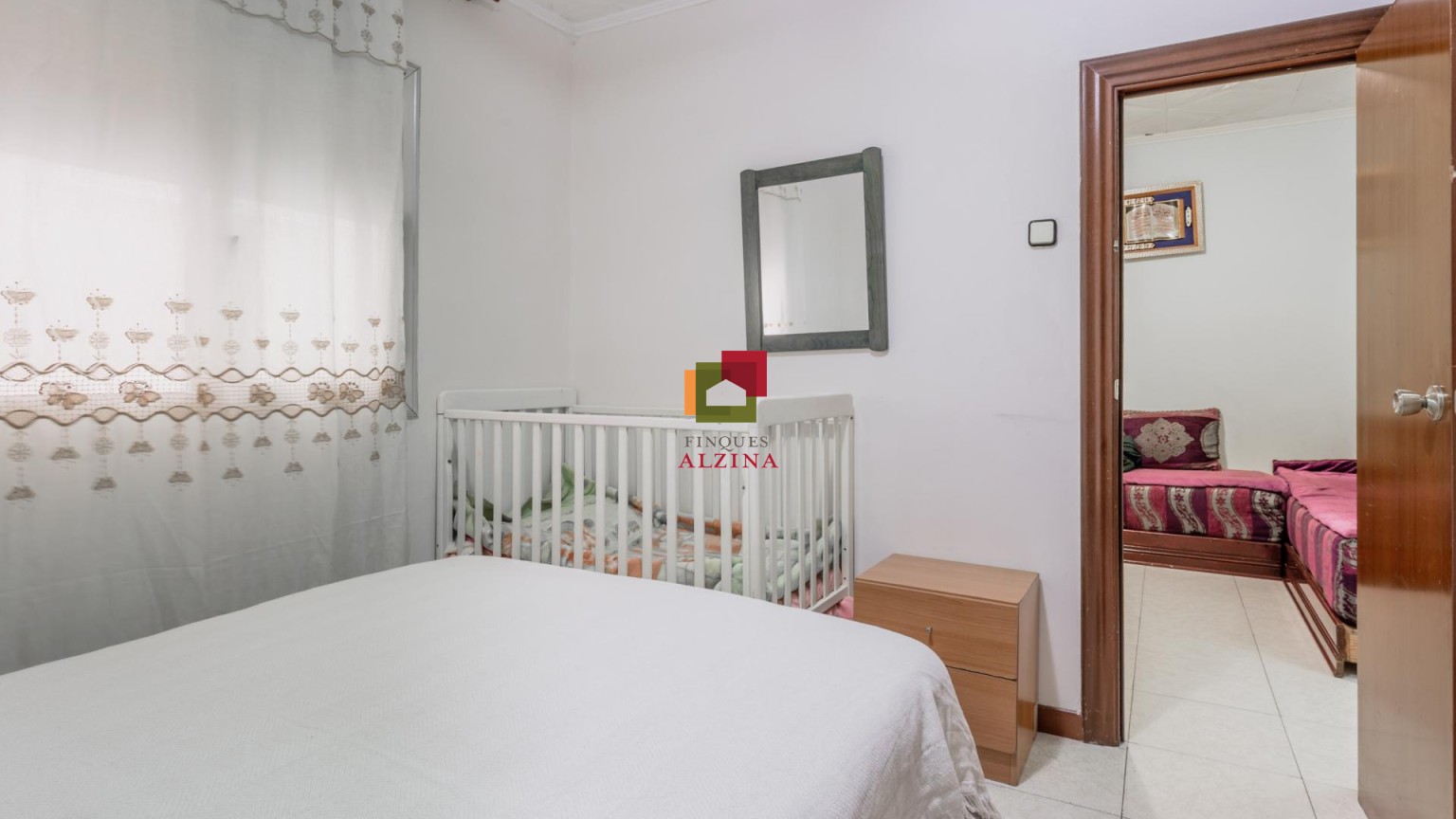 UN HOGAR QUE ENAMORA POR SU LUZ Y CALIDEZ