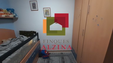 INVERSIÓN CON RENTABILIDAD | Piso con inquilinos en Pubilla Cases