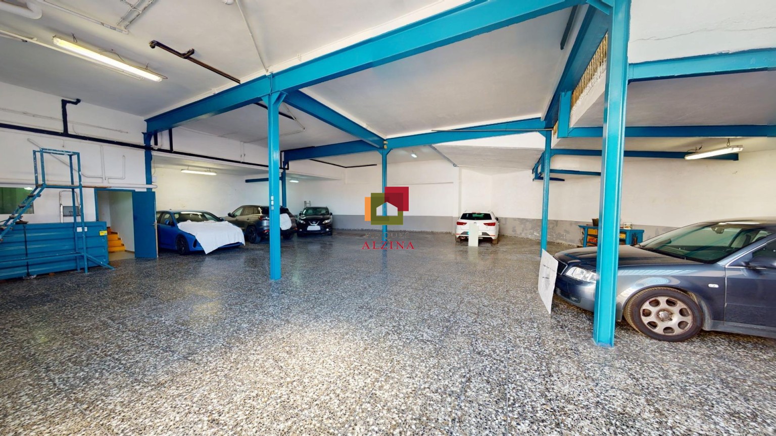 UNA CASA AMPLIA PARA VIVIR, DISFRUTAR Y SOÑAR