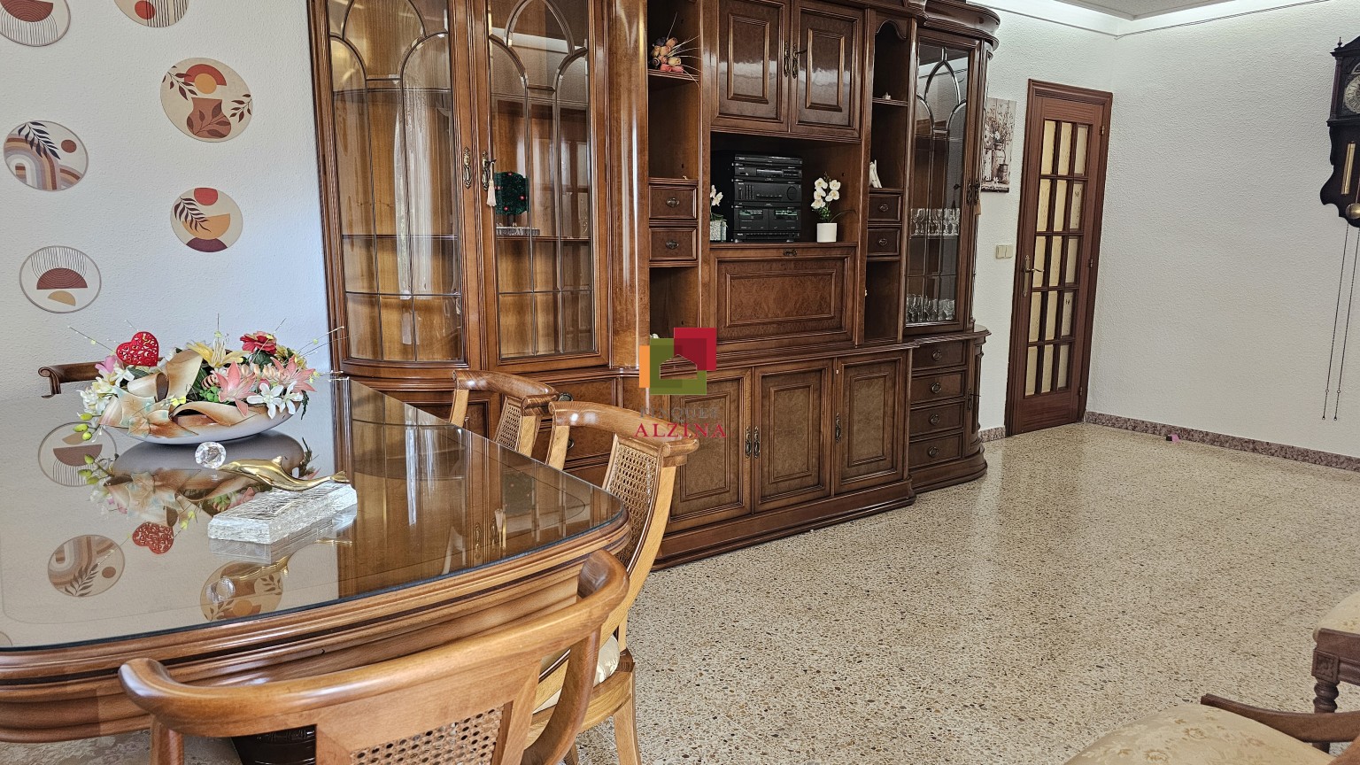 PISO ADAPTADO PARA MOVILIDAD REDUCIDA EN ZONA TRANQUILA Y DESPEJADA