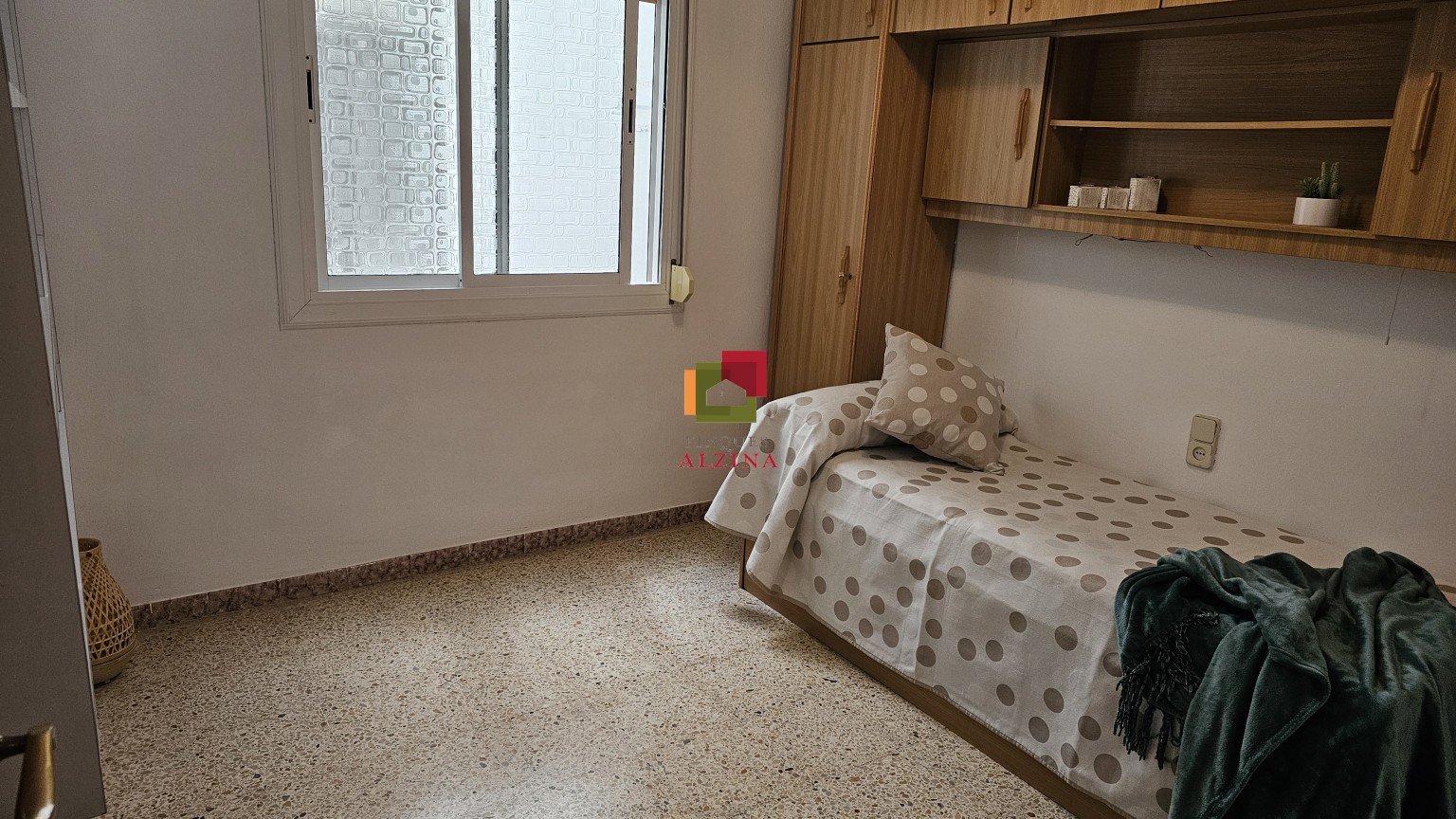 PISO ADAPTADO PARA MOVILIDAD REDUCIDA EN ZONA TRANQUILA Y DESPEJADA
