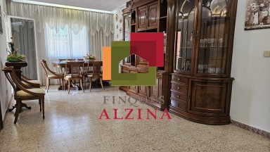 PISO ADAPTADO PARA MOVILIDAD REDUCIDA EN ZONA TRANQUILA Y DESPEJADA