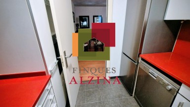 Exclusivo piso en el corazón de Barcelona, a un minuto de Portal del Ángel y Plaza Catalunya