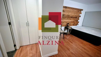 Exclusivo piso en el corazón de Barcelona, a un minuto de Portal del Ángel y Plaza Catalunya