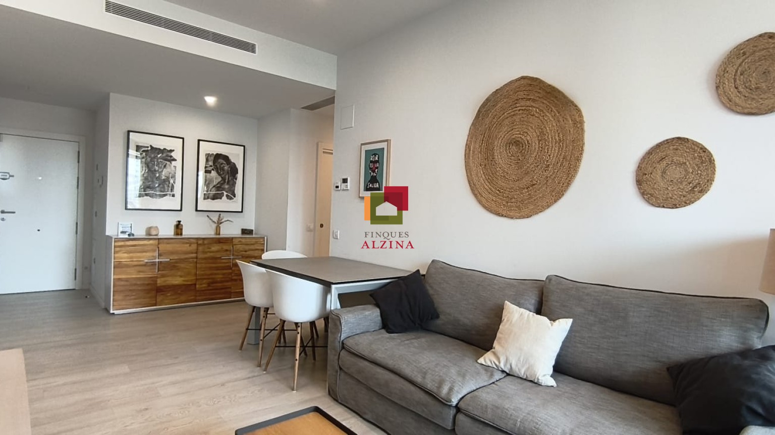 UN HOGAR PARA SENTIR, COMPARTIR Y CRECER