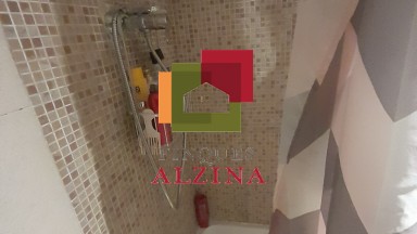 Planta baixa a Pubilla Cases amb llogater – inversió amb rendibilitat garantida