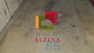 Plaza de aparcamiento en venta en Can Vidalet – Esplugues de Llobregat