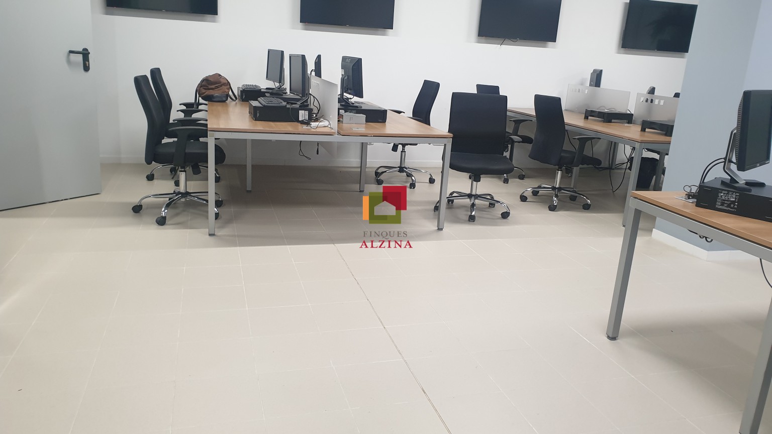 On neixen els projectes grans – Local premium a Esplugues