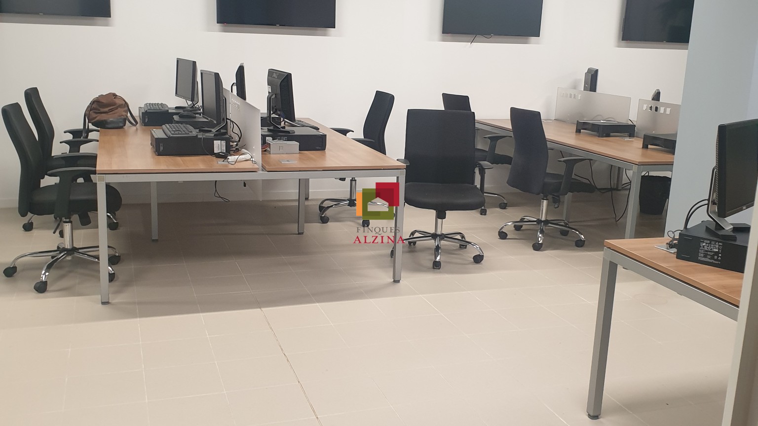 On neixen els projectes grans – Local premium a Esplugues