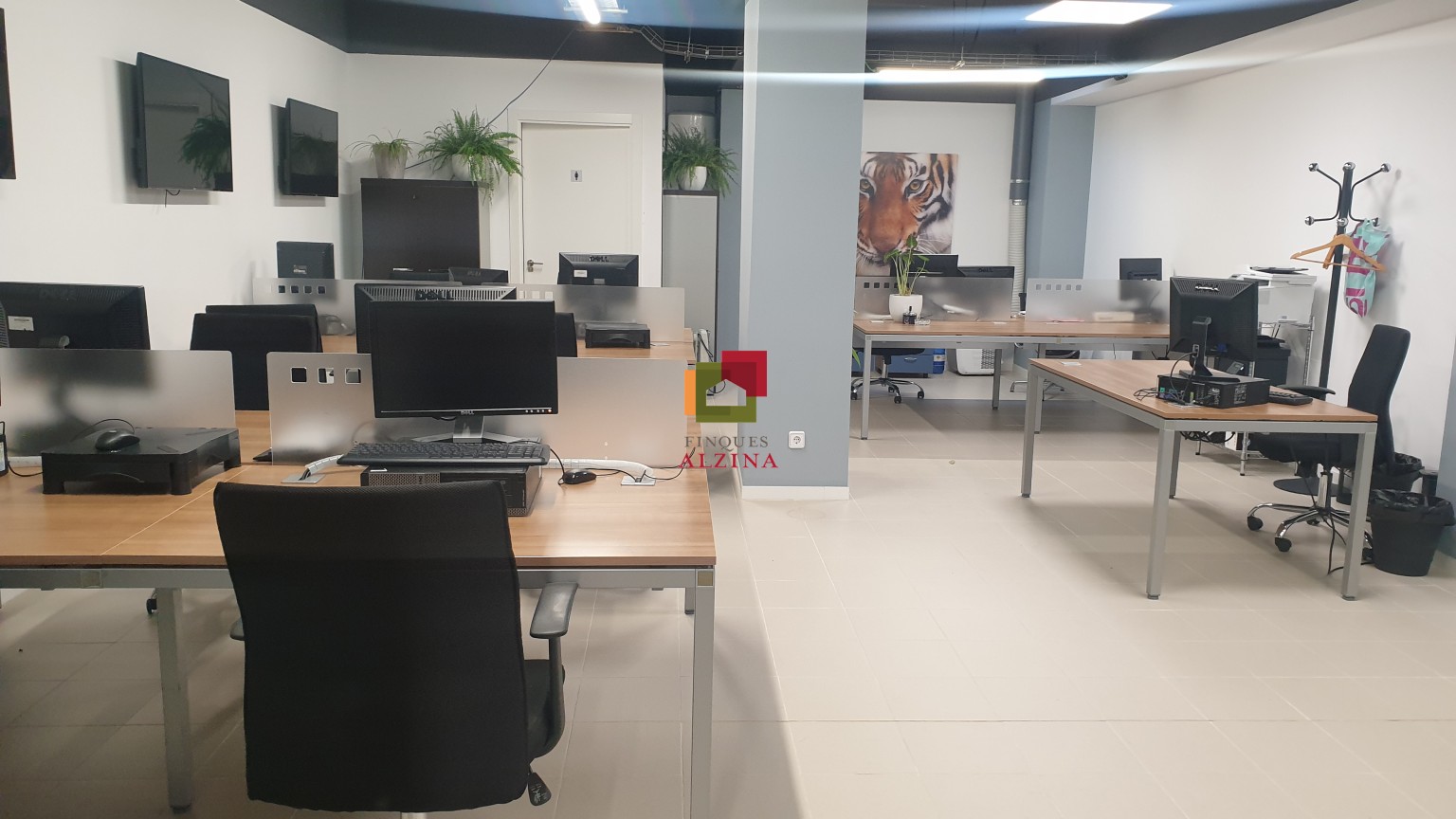 On neixen els projectes grans – Local premium a Esplugues