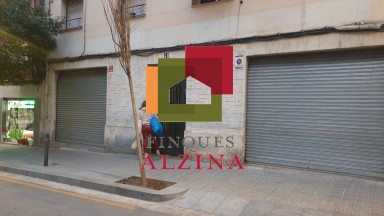 On neixen els projectes grans – Local premium a Esplugues