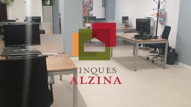 On neixen els projectes grans – Local premium a Esplugues
