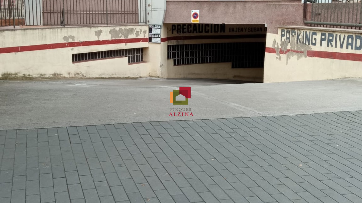 Aparca sense complicacions a Pubilla Casas
