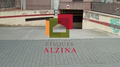 Aparca sense complicacions a Pubilla Casas