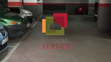 Aparca sense complicacions a Pubilla Casas