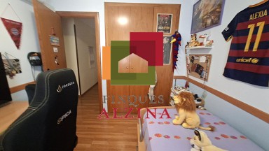 IMMOBLE DE 4 HABITACIONS ACTUALMENT 3, LLUM, AMPLITUD I UNA TERRASSA PER VIURE CADA MOMENT.