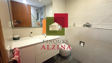 IMMOBLE DE 4 HABITACIONS ACTUALMENT 3, LLUM, AMPLITUD I UNA TERRASSA PER VIURE CADA MOMENT.