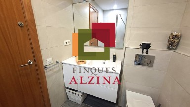IMMOBLE DE 4 HABITACIONS ACTUALMENT 3, LLUM, AMPLITUD I UNA TERRASSA PER VIURE CADA MOMENT.