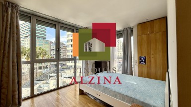 Pis lluminós a Sants-Montjuïc amb ben situat