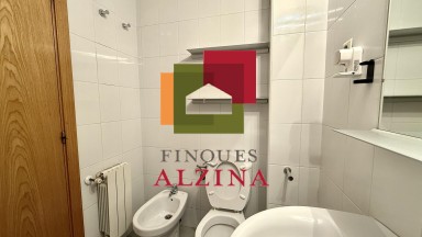 Pis lluminós a Sants-Montjuïc amb ben situat