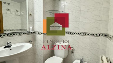 Pis lluminós a Sants-Montjuïc amb ben situat