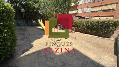 LA TEVA NOVA VIDA COMENÇA AQUÍ: PIS AMB PISCINA A CORNELLÀ-RIERA.