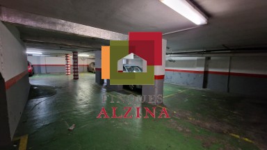 LOCAL DE 386 m² EN VENDA A COLLBLANC – GARATGE EN FUNCIONAMENT AMB GUAL