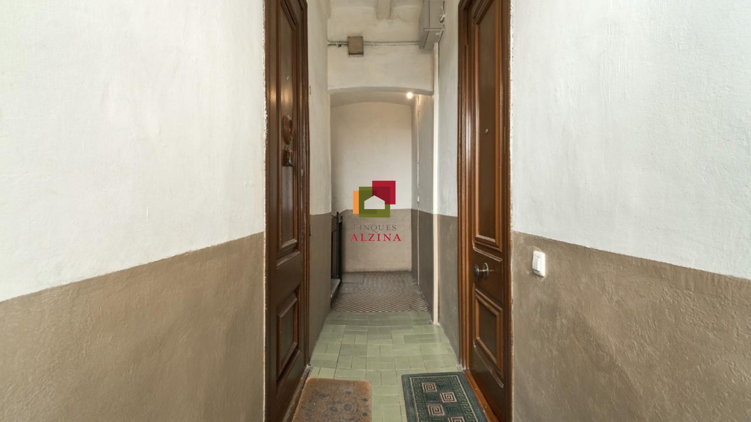 Piso reformado con encanto en Comte d’Urgell – Diputació