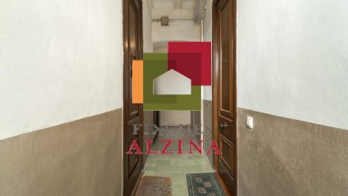 Piso reformado con encanto en Comte d’Urgell – Diputació