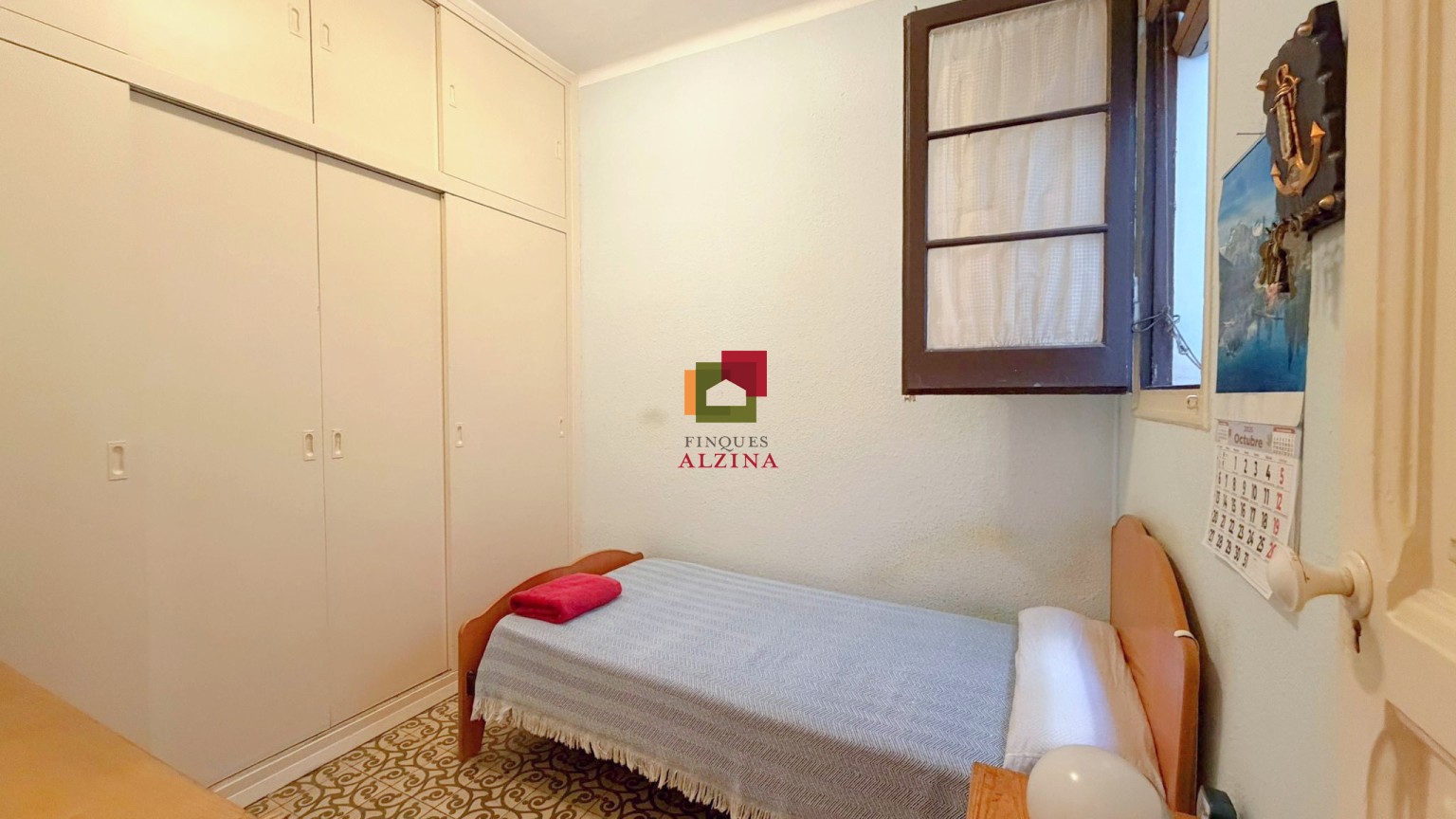 Piso con encanto y gran potencial de reforma en Sant Antoni – Raval