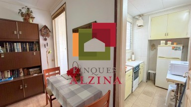 Piso con encanto y gran potencial de reforma en Sant Antoni – Raval