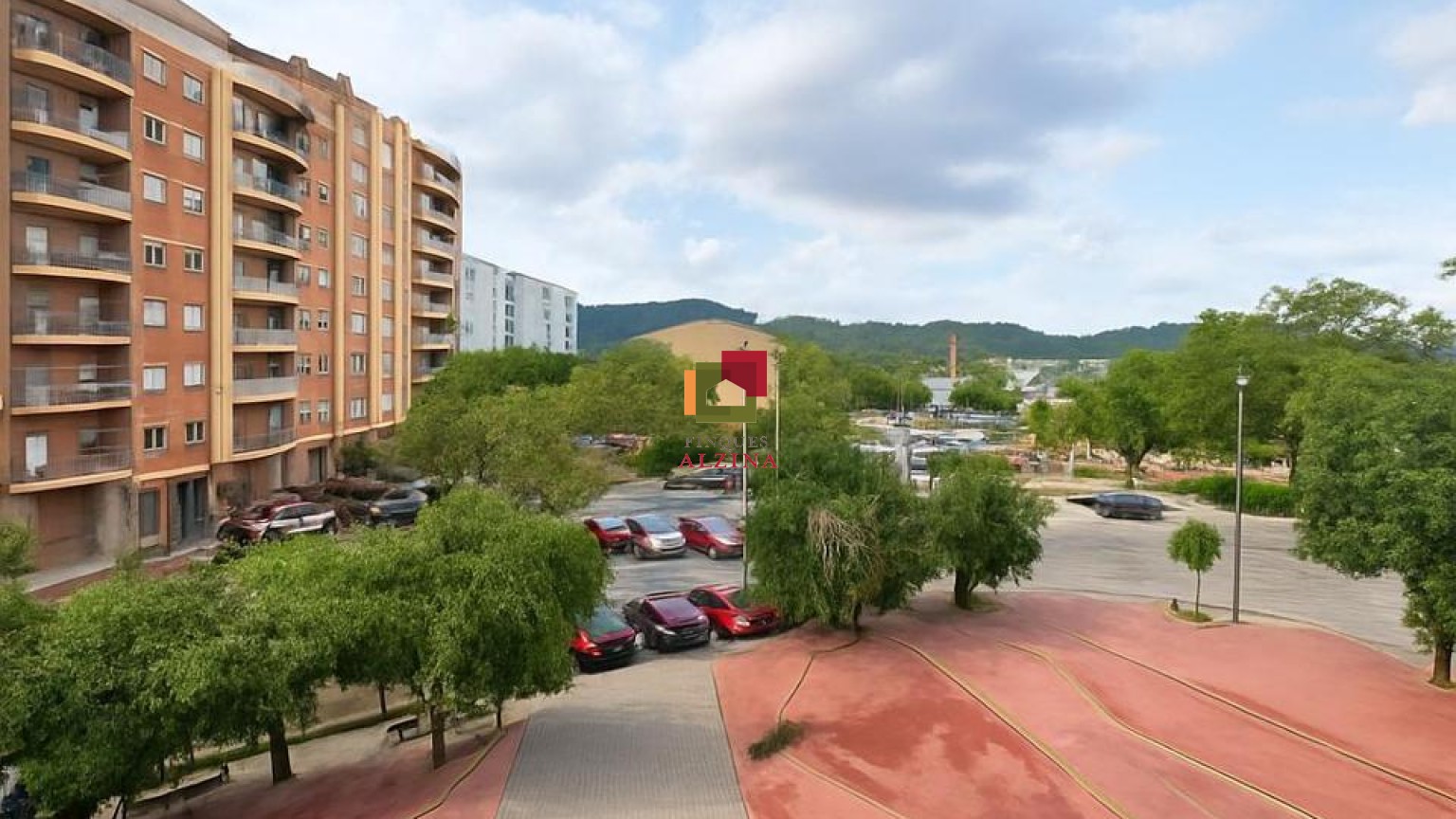 AMPLIO PISO REFORMADO EN GAVÀ