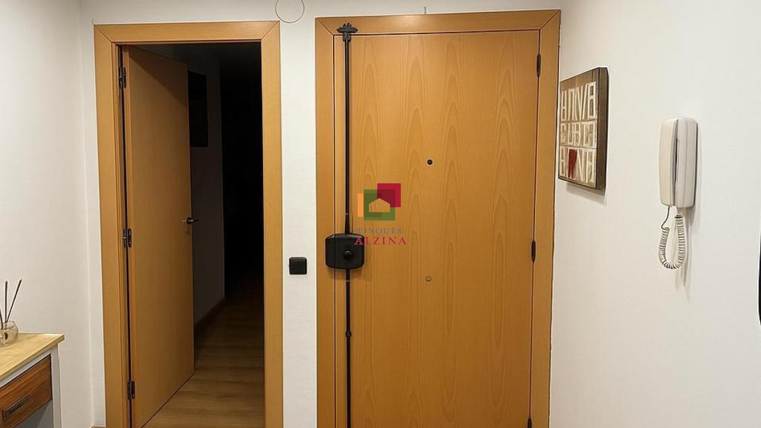 AMPLIO PISO REFORMADO EN GAVÀ