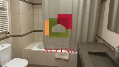 AMPLIO PISO REFORMADO EN GAVÀ